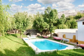 Exceptional villa with pool in Villanueva del Trabuco, Villanueva Del Trabuco